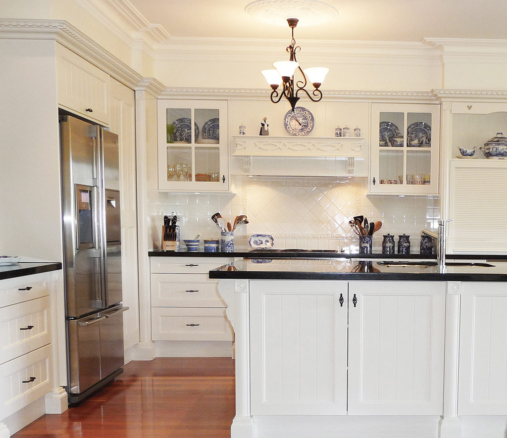 How to enhance my iconic Queenslander kitchen style options
